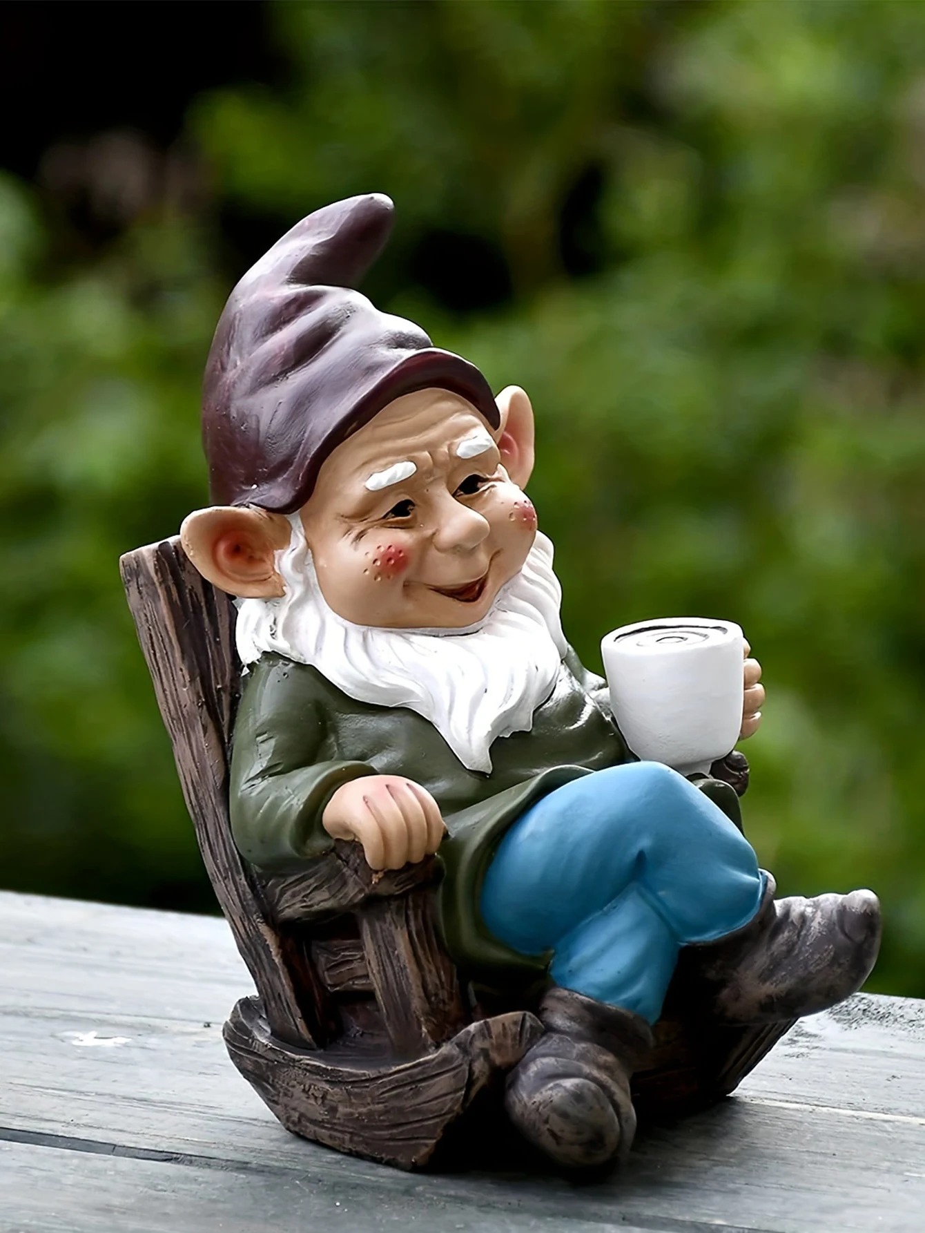 Gnome de Jardin Paisible devant