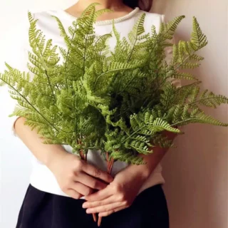 Bouquet de feuilles de fougère artificielles