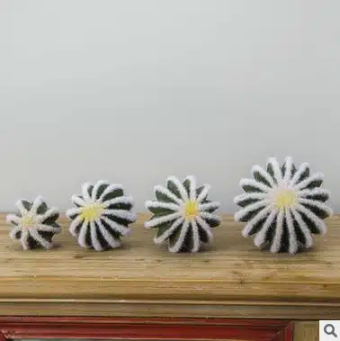 Cactus boule artificiel petite taille