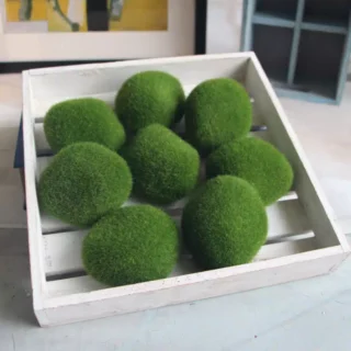Lot de 30 boules de mousse verte artificielle