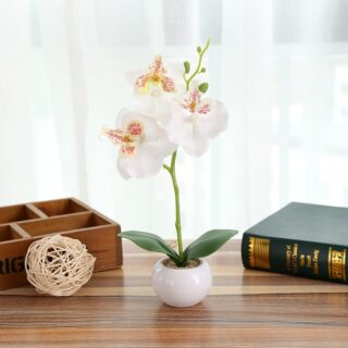 Petite plante artificielle en pot en soie et en plastique